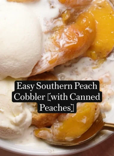 Delicious Easy Southern Peach Cobbler fresh out of the oven