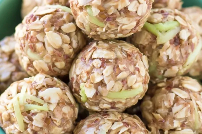 Homemade Apple Cinnamon Cookie Energy Bites with oats and cinnamon